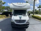 Thumbnail Photo 2 for 2016 JAYCO Melbourne