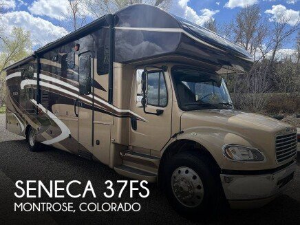 Photo 1 for 2016 JAYCO Seneca 37FS