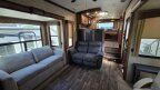 Thumbnail Photo 6 for 2016 Keystone Montana