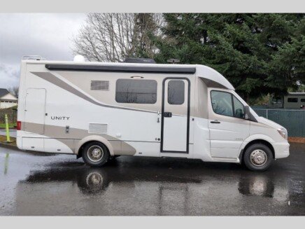 Photo 1 for 2016 Leisure Travel Vans Unity 24MB