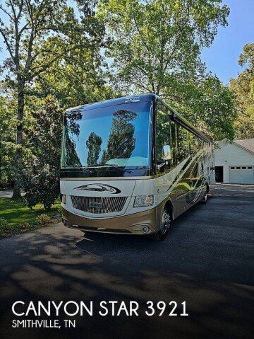 2016 Newmar Canyon Star 3921
