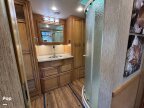 Thumbnail Photo 4 for 2016 Newmar Ventana
