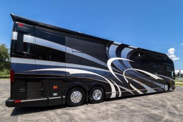 2016 Prevost H3-45 Millennium