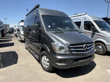 2016 Roadtrek SS Agile