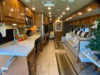 Thumbnail Photo 2 for 2016 Tiffin Allegro