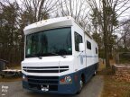 Thumbnail Photo 3 for 2016 Winnebago Brave 27B