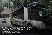 2016 Winnebago Meridian