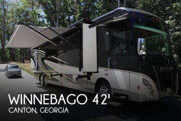 2016 Winnebago Meridian