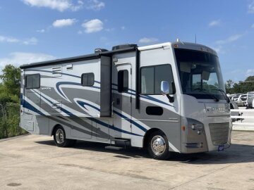 2016 Winnebago Vista 27N