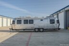 Thumbnail Photo 1 for 2017 Airstream Classic