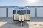 Thumbnail Photo 4 for 2017 Airstream Classic