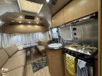 Thumbnail Photo 5 for 2017 Airstream Flying Cloud