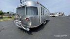 Thumbnail Photo 3 for 2017 Airstream Flying Cloud