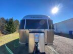 Thumbnail Photo 2 for 2017 Airstream International Signature