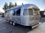Thumbnail Photo 5 for 2017 Airstream International Signature