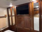 Thumbnail Photo 3 for 2017 Coachmen Pursuit