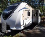 Thumbnail Photo 3 for 2017 Dutchmen Aerolite