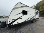 Thumbnail Photo 3 for 2017 Dutchmen Kodiak