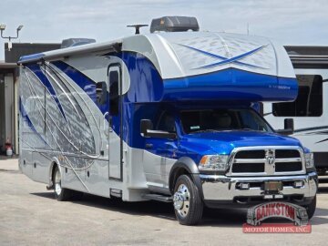 2017 Dynamax Isata 36DS