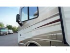 Thumbnail Photo 4 for 2017 Fleetwood Bounder