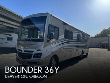 2017 Fleetwood Bounder