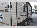 Thumbnail Photo 5 for 2017 Forest River Cherokee 22RR