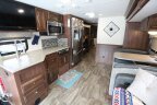 Thumbnail Photo 6 for 2017 Forest River Georgetown