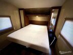 Thumbnail Photo 5 for 2017 Forest River Salem
