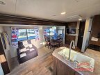 Thumbnail Photo 6 for 2017 Forest River Salem