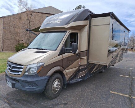 Photo 1 for 2017 Forest River Sunseeker 2400W
