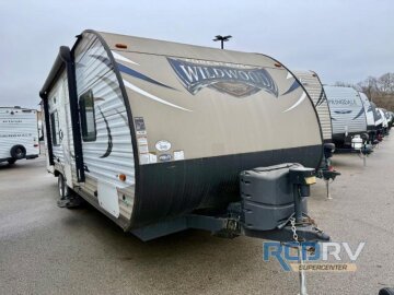 2017 Forest River Wildwood 261BHXL