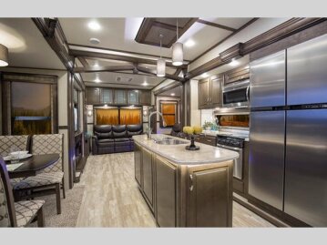 2017 Grand Design Solitude