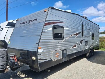 2017 Gulf Stream Track & Trail