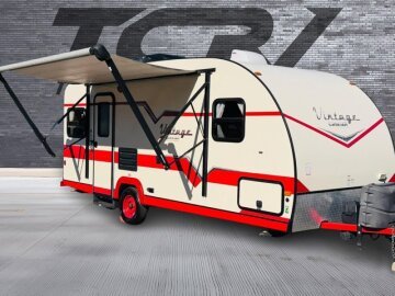 2017 Gulf Stream Vintage Cruiser