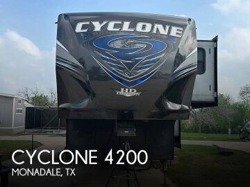 2017 Heartland Cyclone CY 4200