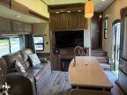 Thumbnail Photo 3 for 2017 Heartland Elkridge