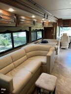 Thumbnail Photo 6 for 2017 Holiday Rambler Vacationer 33C
