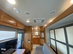 Thumbnail Photo 3 for 2017 JAYCO Melbourne