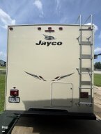 Thumbnail Photo 4 for 2017 JAYCO Redhawk