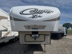 Thumbnail Photo 3 for 2017 Keystone Cougar 28RDB
