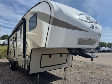 2017 Keystone Cougar 28RDB
