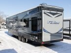 Thumbnail Photo 3 for 2017 Keystone Fuzion 371