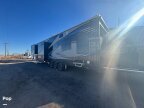 Thumbnail Photo 5 for 2017 Keystone Fuzion 422