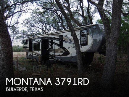 Photo 1 for 2017 Keystone Montana 3791RD