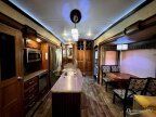 Thumbnail Photo 2 for 2017 Keystone Montana 3721RL