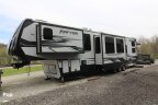 Thumbnail Photo 1 for 2017 Keystone Raptor