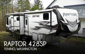 2017 Keystone Raptor