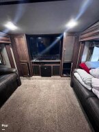Thumbnail Photo 5 for 2017 Keystone Sprinter