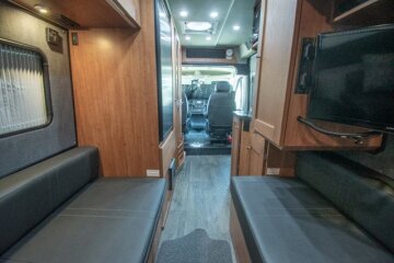 2017 Roadtrek Zion