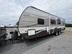 Thumbnail Photo 3 for 2017 Shasta Revere